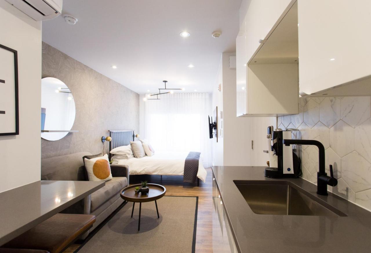 Romantic Studio In The Heart Of Little Italy By Den Stays مونتريال المظهر الخارجي الصورة