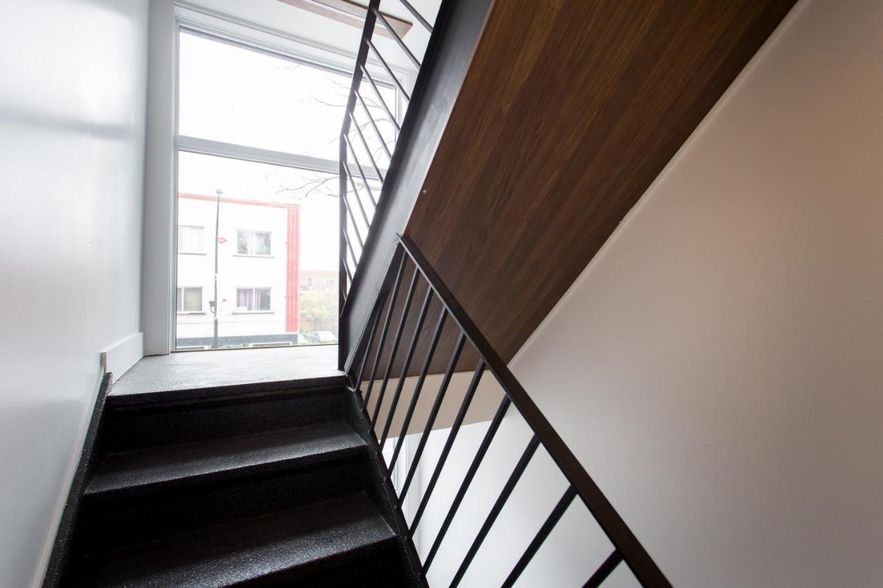 Romantic Studio In The Heart Of Little Italy By Den Stays مونتريال المظهر الخارجي الصورة